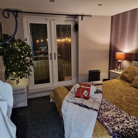 The Ivy Garden Suite (Adults Only) Handsworth Zimmer foto
